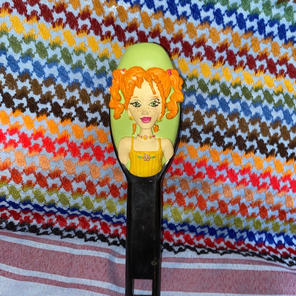 2 Colorful Patterned hair brushes